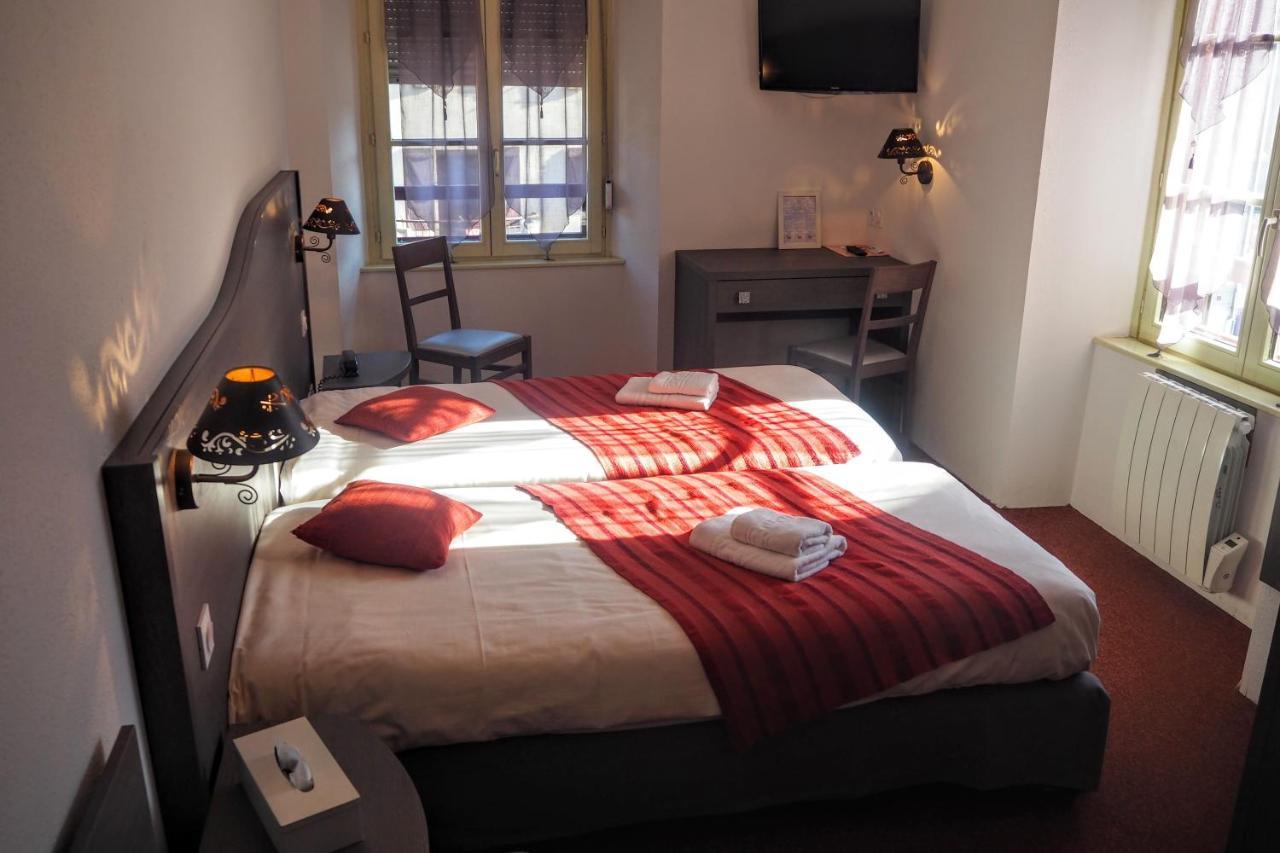 Hotel Des Voyageurs Pont-de-Roide Екстер'єр фото