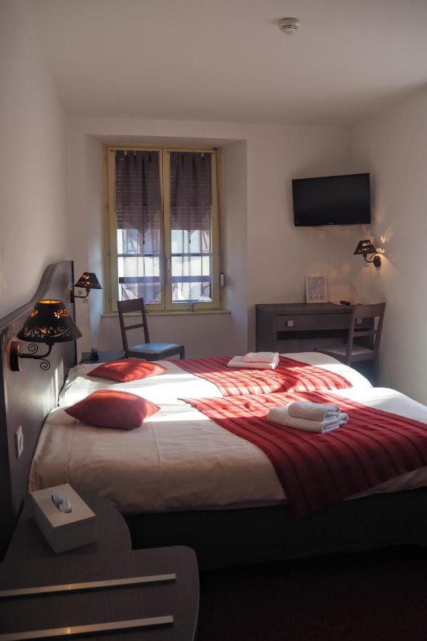 Hotel Des Voyageurs Pont-de-Roide Екстер'єр фото